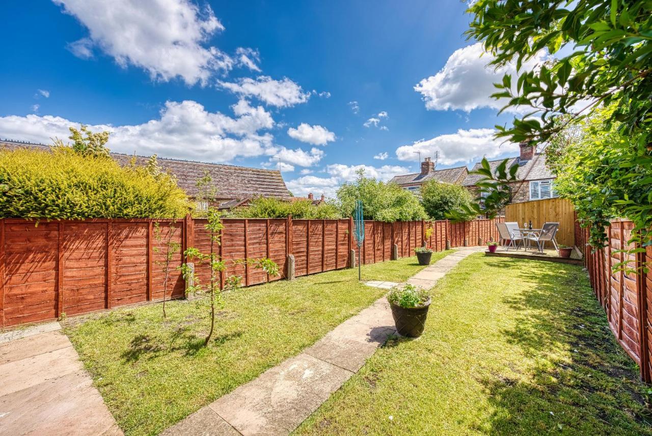 Inspire Homes - Joe'S Cottage Southam  Buitenkant foto